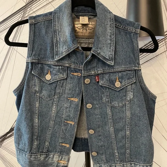 LEVIS Denim Vest women  Size S - Picture 6 of 6